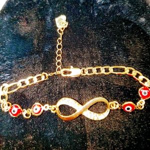 Bracelets is infinity is the Gold Plated